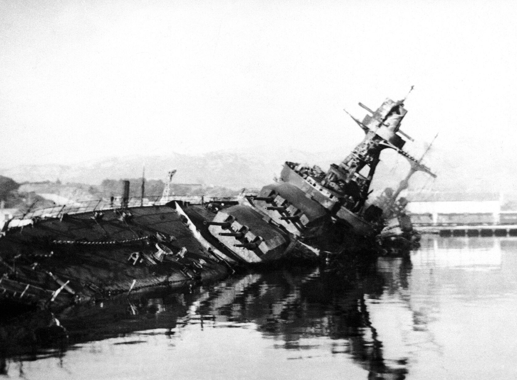 1942: Scuttled Ships